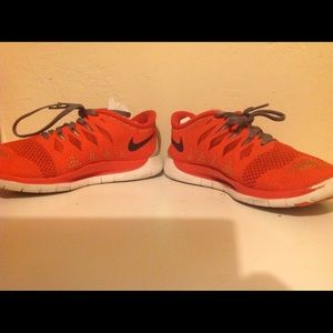 ((NIKE BUNDLE))~~ RUNNING SHOES